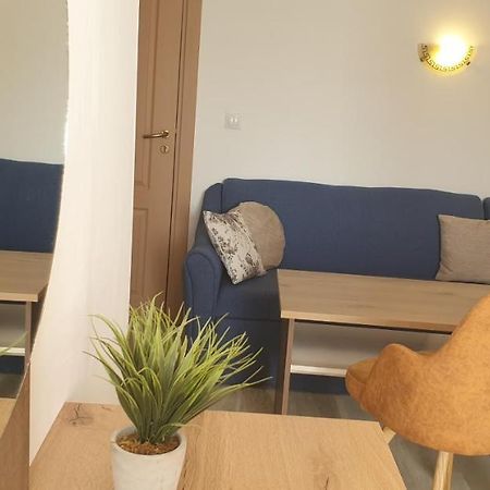 Priyateli - Friends Hotel Veliko Tarnovo Ngoại thất bức ảnh