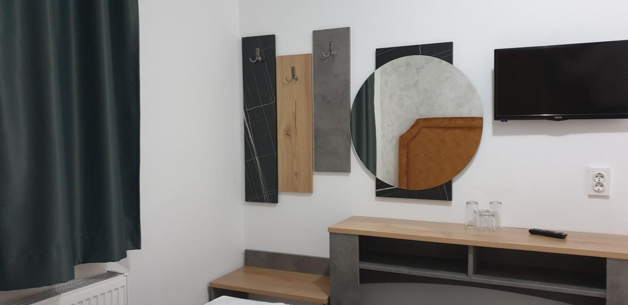 Priyateli - Friends Hotel Veliko Tarnovo Phòng bức ảnh