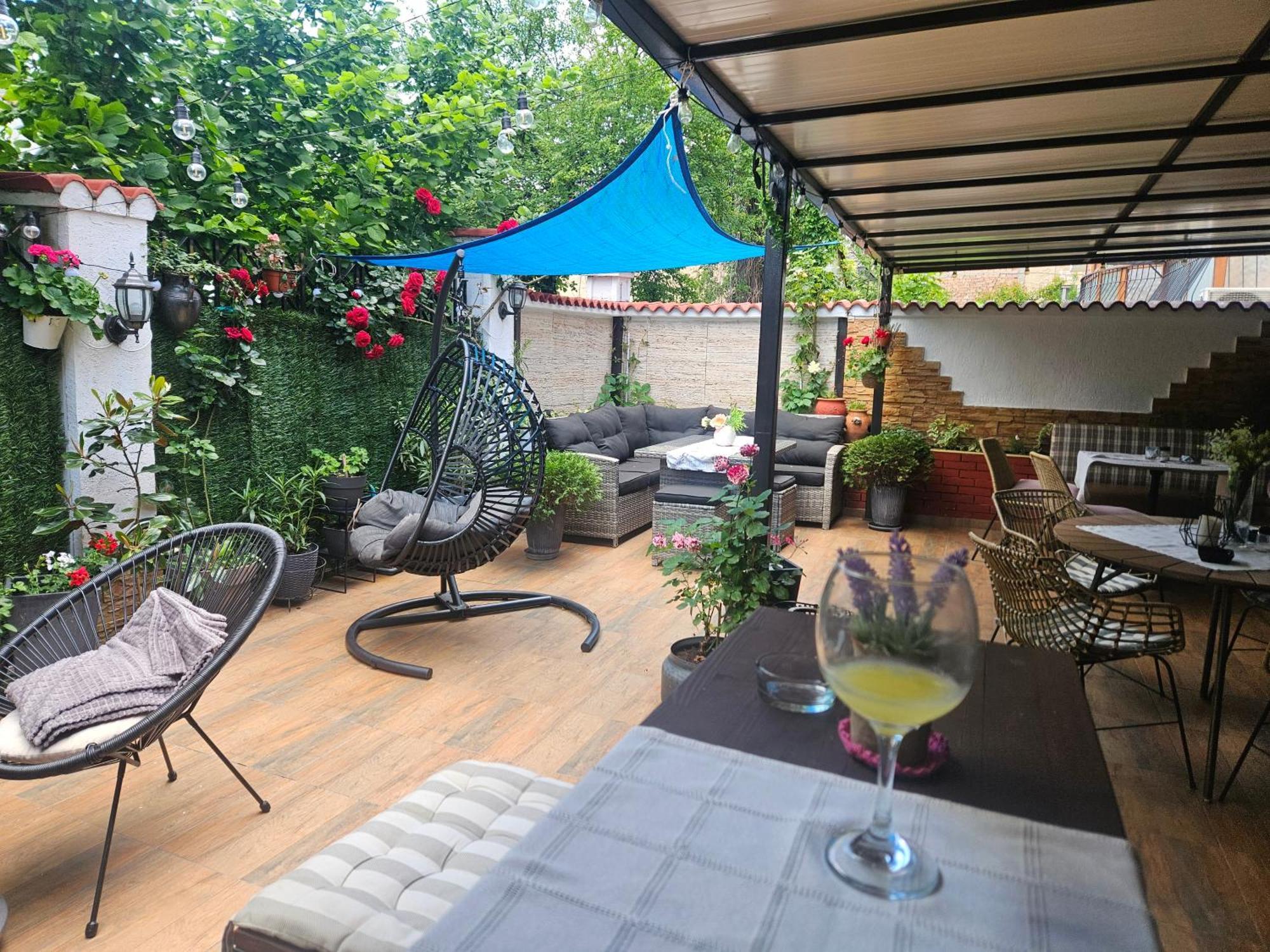 Priyateli - Friends Hotel Veliko Tarnovo Ngoại thất bức ảnh